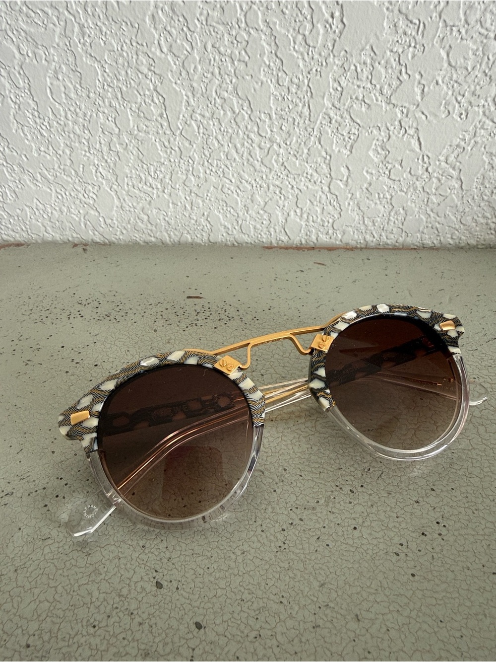 KREWE Round Sunglasses with Brown Gradient Lenses and Patterned Frame